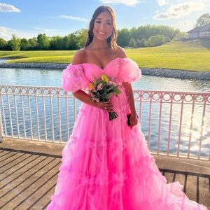 Sherri Hill prom dress size 6!